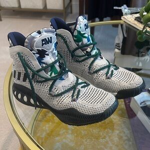 AW ADIDAS GEOFIT WHITE/BLUE/GREEN BASKETBALL SNEAKER